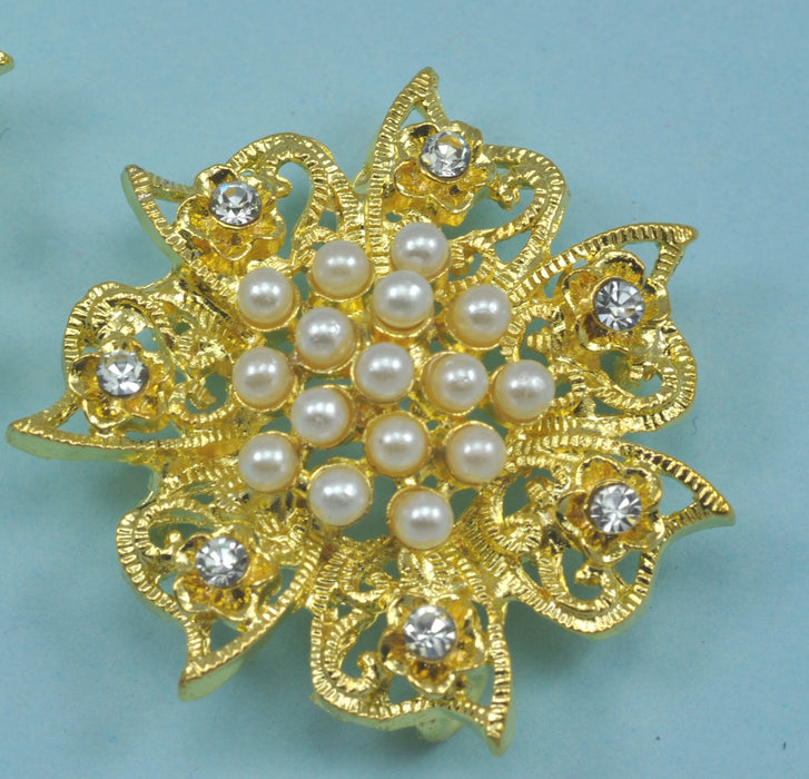 Silver , gold or rose gold plated 3 strand connectors , rhinestone diamante pearl flowers 5 per packet