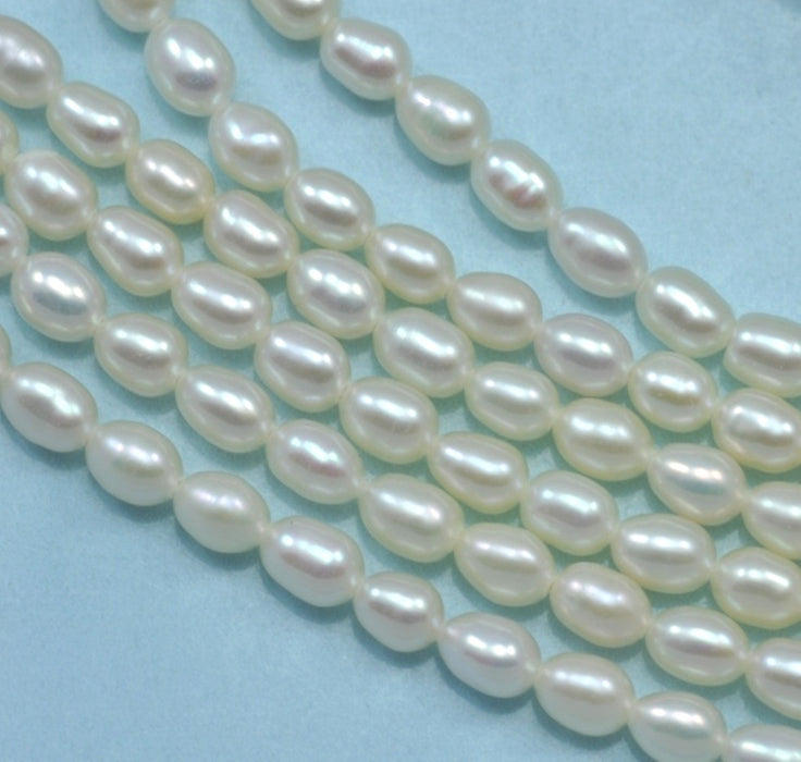 Ivory White Rice Oval Teardrop Freshwater Pearls Beads for Jewellery Making