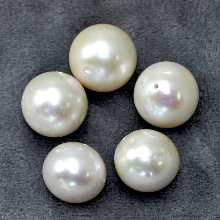 1 x Large Ivory White Half-drilled Round Nucleated Freshwater Pearls 9-11mm