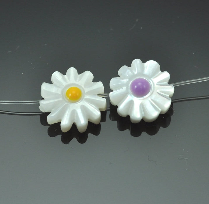 Daisy Mother of Pearl Sea Shell Carved Flower Beads forJewellery Making 10mm