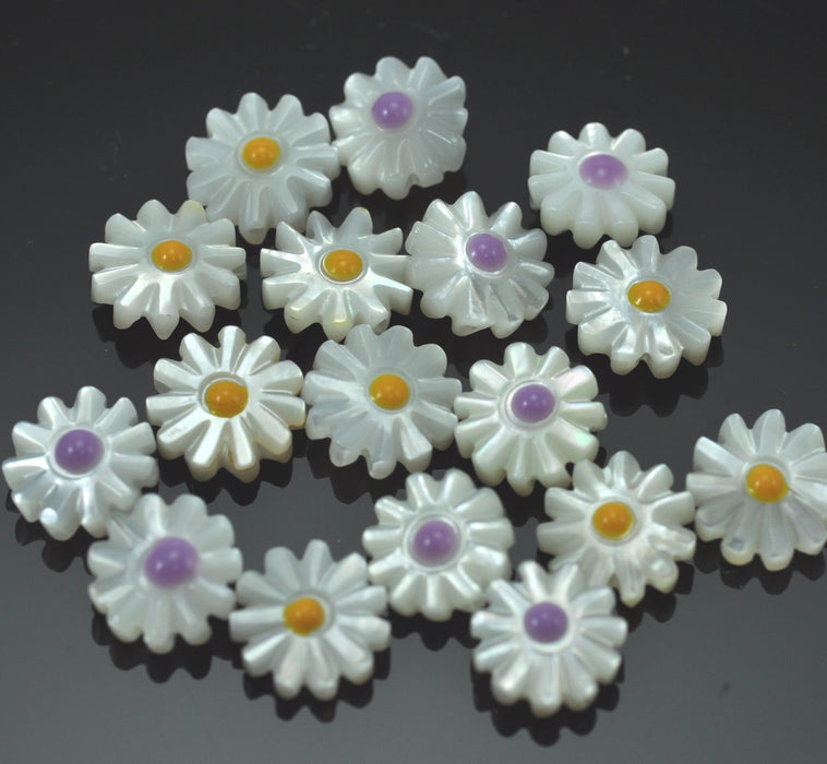 Daisy Mother of Pearl Sea Shell Carved Flower Beads forJewellery Making 10mm